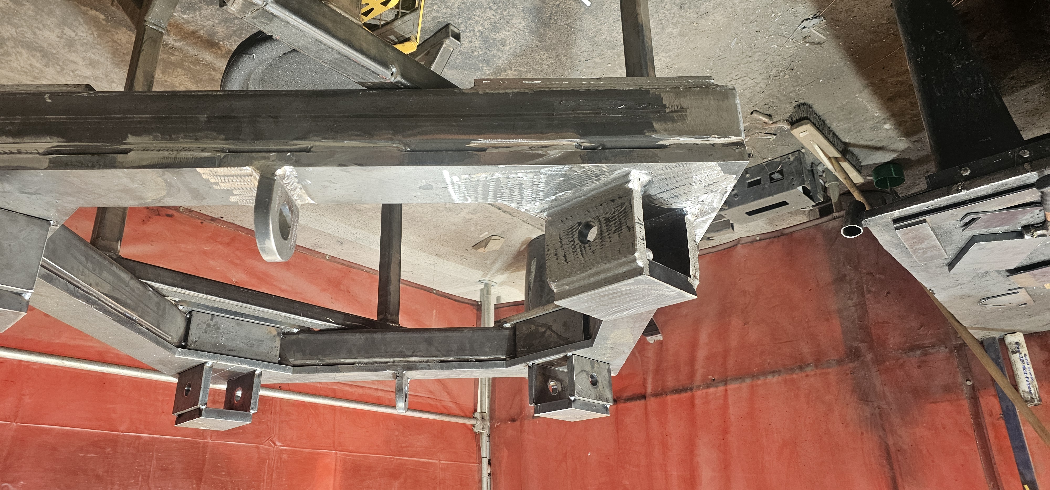 Casing holder mock-up check with casing section